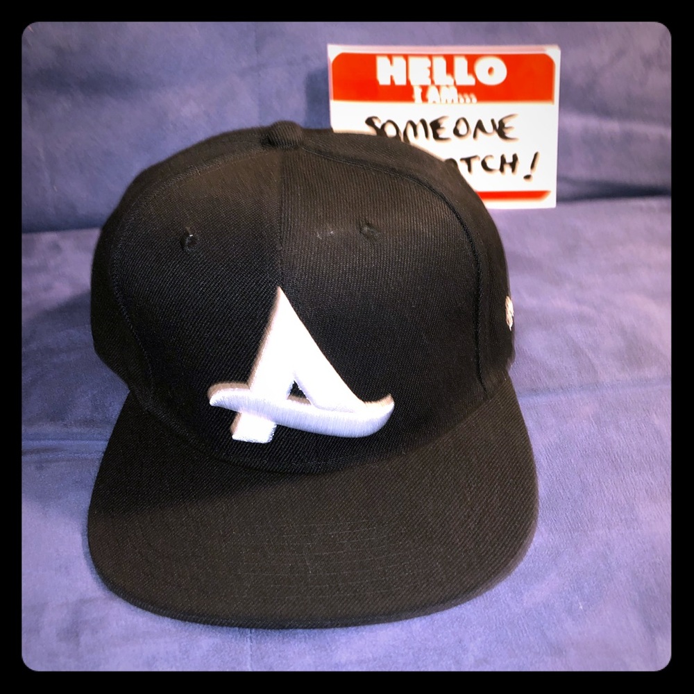NWOT: Afrojack official merch 🧢 snapback